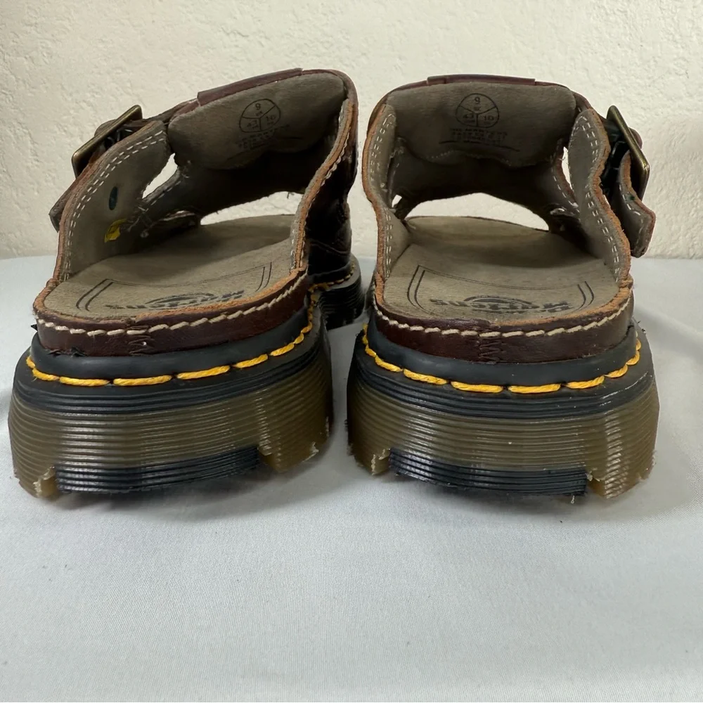 Vintage Dr. Doc Martens 8A59 Fisherman Sandals Chunky Buckle Strap Brown Slides